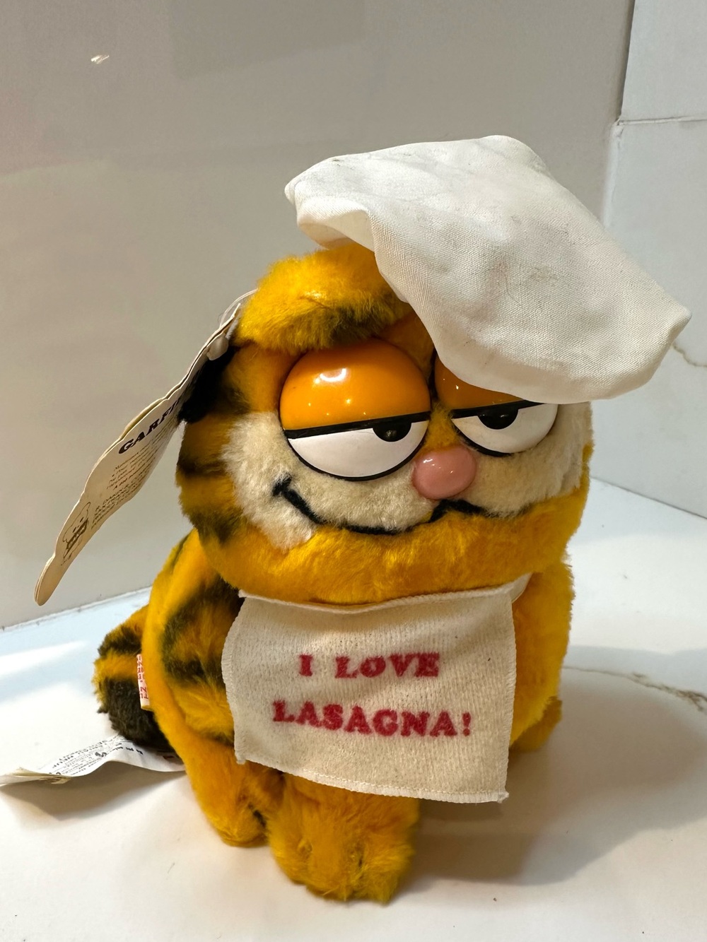 Garfield 1981 Vintage I love Lasagna plush Dakin with tags